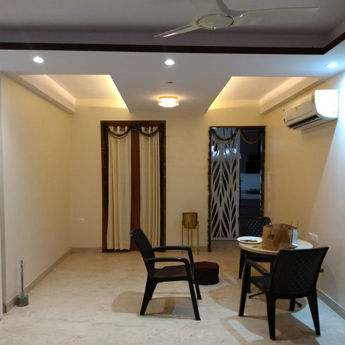 Painter in South Delhi